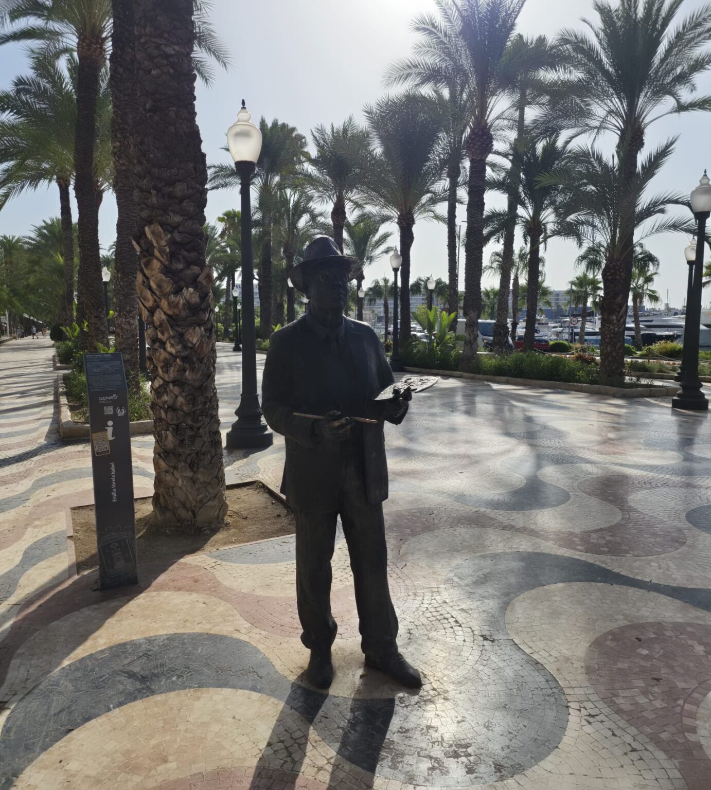 Estatua de Emilio Varela